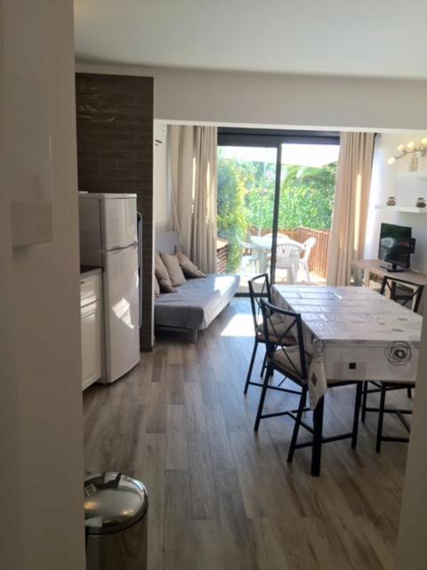Appartement Renove Aux Portes De St Tropez Gassin Bagian luar foto